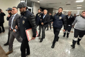 Eleştiriyi suça dönüştüren yargı