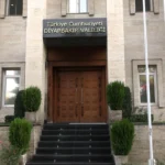 Diyarbakır Valiliği: “Sivil polis aracı geçtiği sırada EYP patlaması meydana geldi, can ve mal kaybı yaşanmadı”