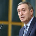 “Dünyanın neresinde bir mermi patlasa gözü Kürtleri arayan ‘viledalı analistler’ bir anda ekrana çıkıyor”