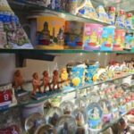 Şekerlemeci, “Bereket tanrısı” heykelciği satan esnafı CİMER’e şikayet etti, Kaleiçi’nde bütün stantlar kaldırıldı