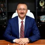 Yasak aşk iddiasıyla gündeme gelen Adapazarı Belediye Başkanı Mutlu Işıksu AK Parti’den istifa etti