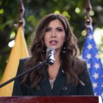 Trump, İçişleri Bakanı Noem’i görevden aldı