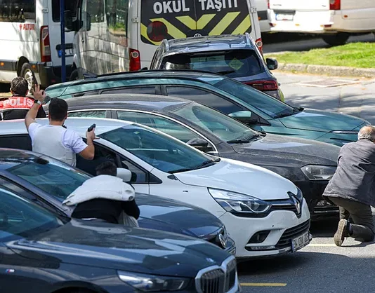 İsrail konsolosluğu yakınında çatışma: 2 saldırgan öldürüldü, 1’i yakalandı