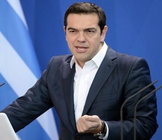 Yunanistan’da muhalefet güçleniyor