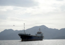 ABD’den İran’a limanlarına abluka kararı: Petrol yeniden 100 doların üstünde