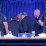 Trump’ın katıldığı gazeteciler yemeğinde silahlı saldırı girişimi: Saldırgan öğretmen çıktı