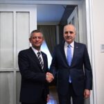 Kurtulmuş: “Yetki bende değil Genel Kurul’da” Özel: “Masayı kurmak ona düşer”