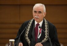 AYM Başkanı Kadir Özkaya’dan hâkim ve savcılara “kul hakkı” uyarısı: “İbadetle affolmaz”