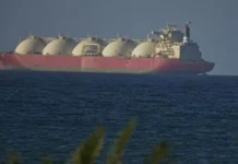 ABD’nin Hürmüz ablukası başladı. Trump: “Yaklaşan İran gemilerini yok edeceğiz”