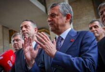 Özel’den Öcalan’a: “Yavaş davranan muhalefet derken, bugünün ikinci partisi AK Parti’yi kastediyor herhalde”