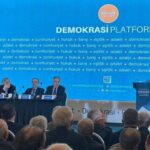 “Toplum ifade özgürlüğü yerine susma hakkını kullanmayı tercih ediyor”