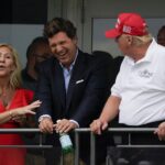 Tucker Carlson’dan kendisine hakaret eden Trump’a cevap: “İsrailciler, Clinton tarzı bir şantaj yapıyor olabilir”