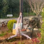 İsrailli asker Güney Lübnan’da İsa heykelini parçaladı