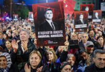 Özgür Özel: “Yarın iktidar değişir, açtığınız yoldan birisi gelir yürür; ne bir AKP’li belediye başkanı kalır ne de bir AKP’li siyasetçi”