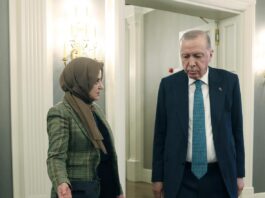 Kürtçe’nin klasiklerinin toplandığı Jaba koleksiyonunu devlet bastı, Erdoğan’a hediye edildi