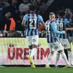Derbi haftasında tablo karıştı: Galatasaray’dan 3 puanlık kayıp, Trabzon maç fazlasıyla ikinci