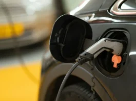 Yılın ilk dört ayında elektrikli ve hibrit otomobil satışında 150 bin sınırına yaklaşıldı
