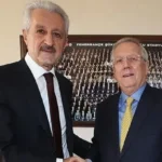 Fenerbahçe’de başkanlık seçimi kızıştı: Aydınlar çekildi, Aziz Yıldırım sahneye çıktı