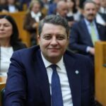 İyi Parti İstanbul Milletvekili Ersin Beyaz, partisinden istifa etti