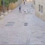 Kudüs’te Yahudi bir fanatik, Katolik bir Fransız rahibeye saldırdı