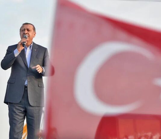 Dış politika iktidarın beğenisini arttırdı ama oyunu artırmadı, mesele ekonomi diyenler artıyor