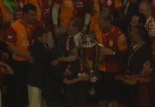 Galatasaray 26. şampiyonluğunu kutladı: Cimbom kupaya kavuştu