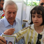 Aziz Yıldırım 8 yıl sonra tekrar Fenerbahçe başkanı seçildi