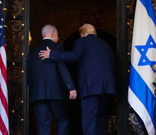 İsrail, Trump’ın İran ekibini dinledi; Pentagon tehdit seviyesini “kritik”e çıkardı