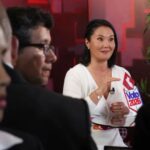Peru’da nefes kesen seçim yarışı: Solcu Sanchez bin oy farkla sağcı Fujimori’nin kızının önünde