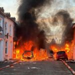 Yüzde 97’si beyaz olan Belfast’ta göçmen karşıtı şiddet: Evleri ve araçlar ateşe verildi, Afrikalı aileler tahliye edildi