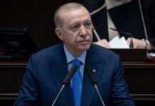 “Gazi Mustafa Kemal’in kurduğu partiyi pavyon masalarına düşüren de kendileridir”