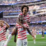 ABD, Paraguay’ı farklı mağlup etti. Bosna ve Kanada birer puanla başladı