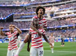 ABD, Paraguay’ı farklı mağlup etti. Bosna ve Kanada birer puanla başladı