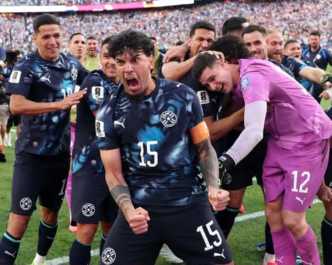 Paraguay Almanya’yı, Fas Hollanda’yı evine gönderdi