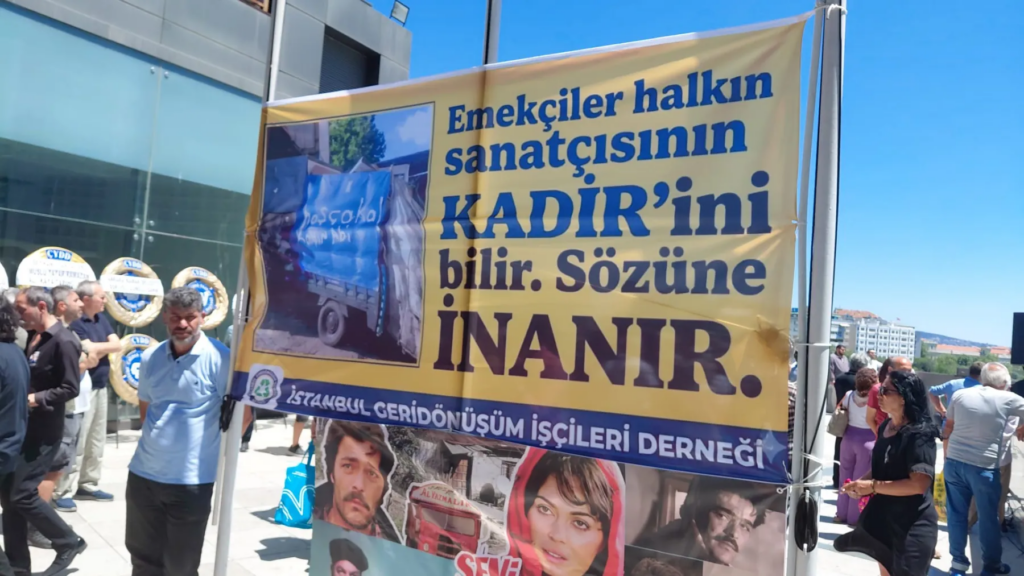 Kadir İnanır’a veda ediyoruz: “Büyük barış…Bir gün mutlaka sevgilim”