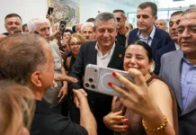 Özgür Özel’den net yeni parti mesajı: Kayyum gel benle güreş diyorsa…