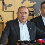 Figüran tartışması Gürsel Tekin’i götürdü mü? İddia: CHP İstanbul’a yeni il başkanı atadı