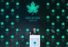 Gelecek Partisi kapandı. Davutoğlu siyasetten çekildiğini açıkladı: “Bu, ahlaki bir mesafe koyma kararıdır.”