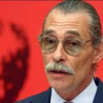CHP’li belediyelere operasyonda bu sabah: Erdal Beşikçioğlu gözaltına alındı.
