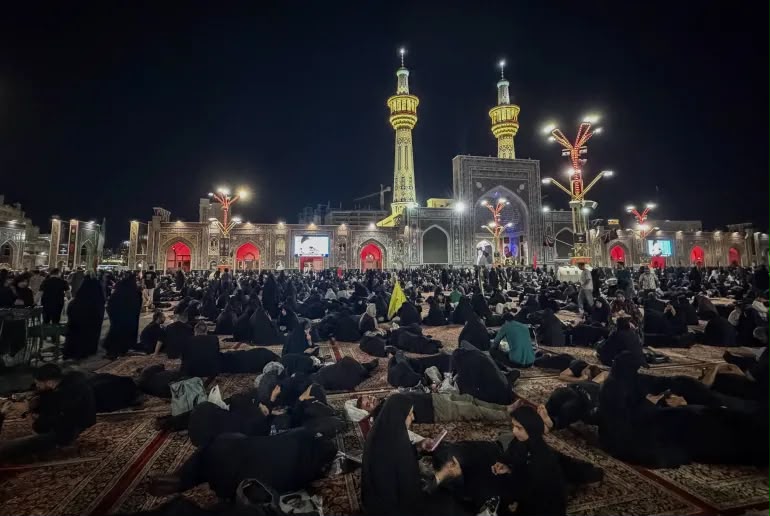 Hamaney’in Kerbela’daki cenaze töreni