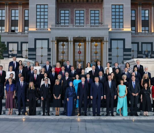 Türkiye’nin dış politikadaki başarısı iç siyaseti nasıl dönüştürüyor?