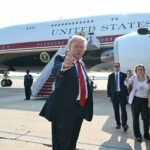 Trump Yönetimi, Katar’ın hediye ettiği başkanlık uçağındaki güvenlik açığını yazan NYT muhabirlerini ifadeye çağırttı