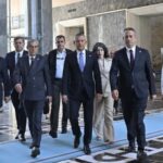 Özgür Özel: “Yeni Parti kuruluşunu tamamladı”