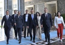 Özgür Özel: “Yeni Parti kuruluşunu tamamladı”