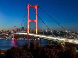 Bloomberg: Fransız şirket iki boğaz köprüsüne talip