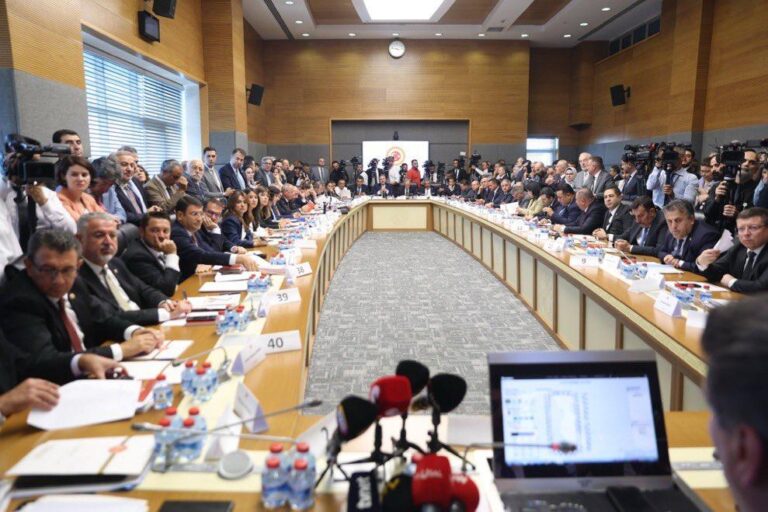 Çerçeve Yasa, Meclis Adalet Komisyonu’nda…