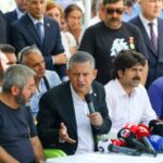 Özgür Özel, şehit aileleri eylemine desteğe gitti: “Çerçeve yasayı imzalamayın!” Biz imzalamadık…”