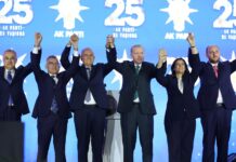 AK Parti 25’inci yaşını kutladı: Erdoğan’dan ‘siyasete devam’ konuşması