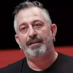 Cem Yılmaz hastaneye kaldırıldı