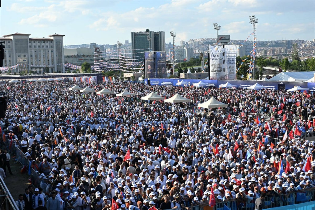 Ak Parti, 25’inci yaşını kutluyor: 3 miletvekiline Erdoğan rozet takacak